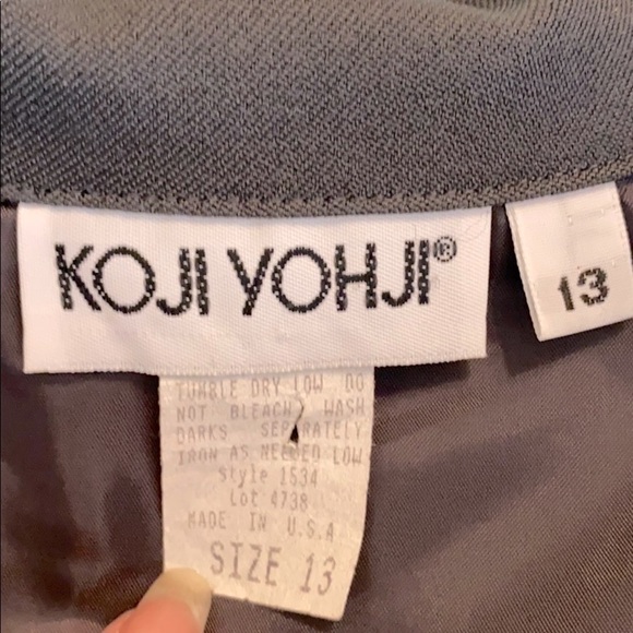 Koji built-in belt jacket with two buttons & full front zipper gray jacket - Picture 8 of 8